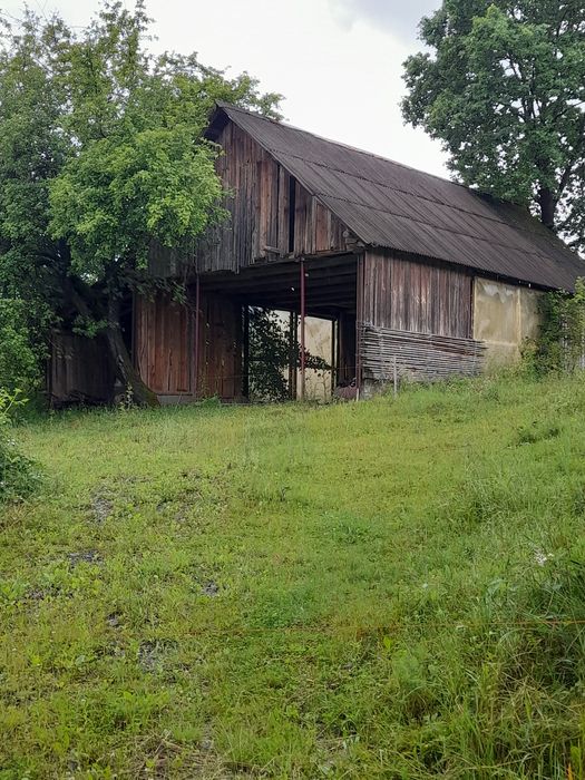 Vand teren intravilan cu constructie