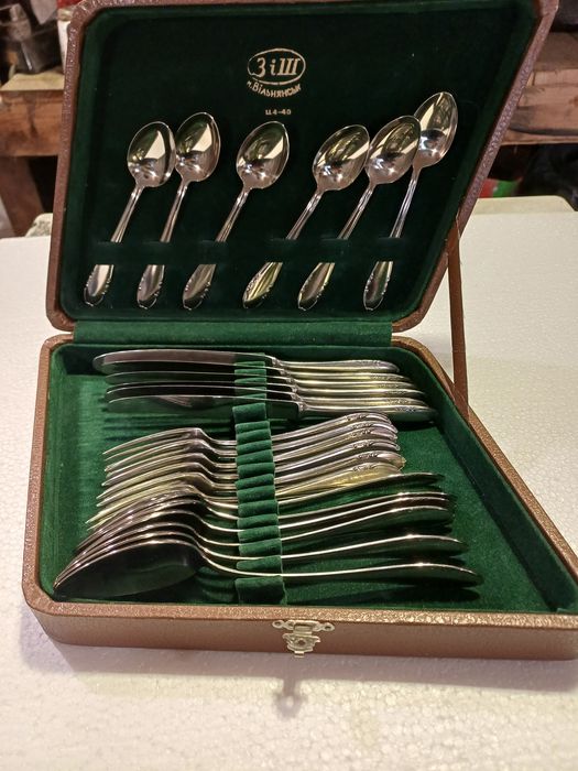 Руски прибори за хранене