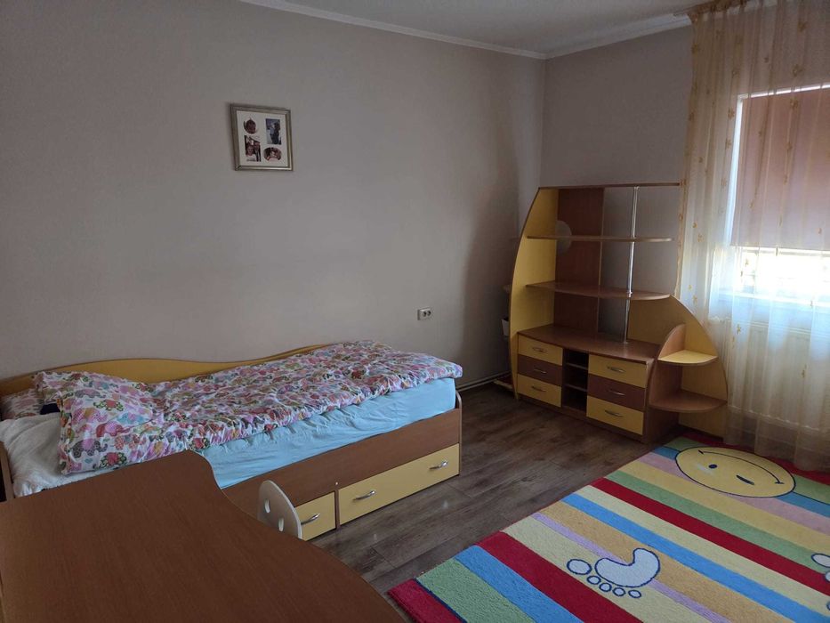 Mobilier tineret de vanzare