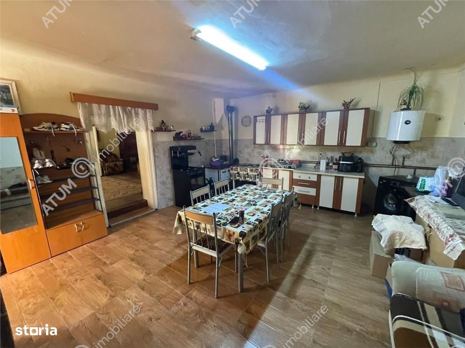Apartament la casa 2 camere curte comuna in zona centrala Sibiu
