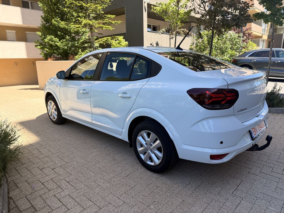 DACIA LOGAN 2023 1.0 tce