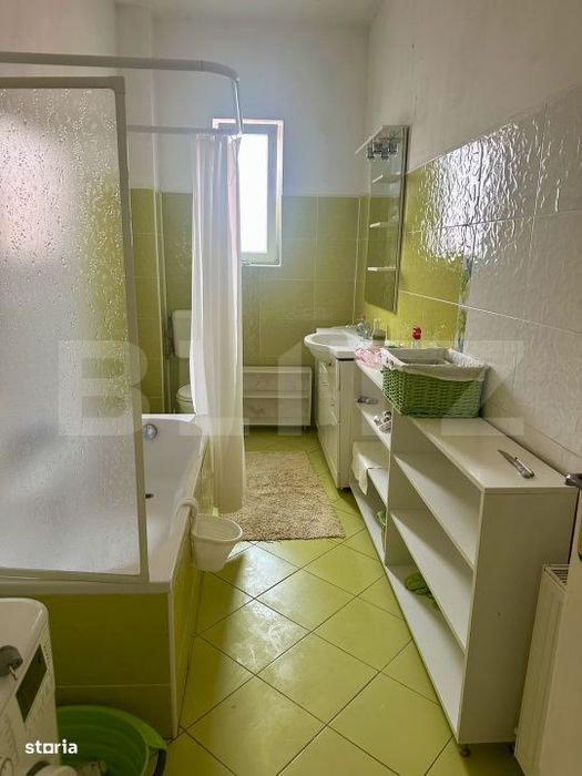 Apartament 3 camere, 100 mp, zona Dambovita