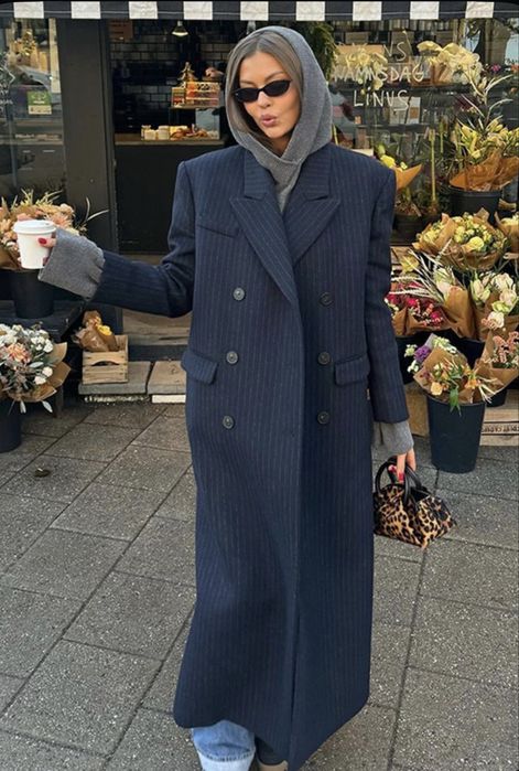 Пальто женкое темно синее