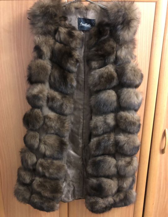 Продам жилетку писец