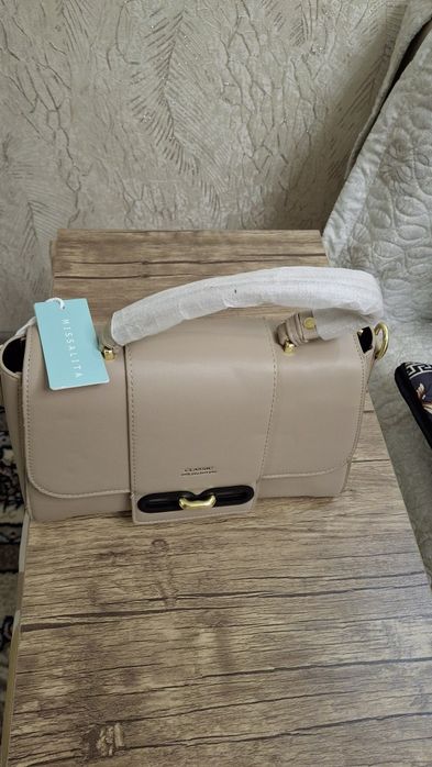 Продам новые женские сумочки