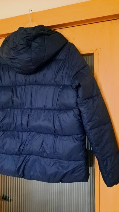 Изключително запазено зимно дамско яке Zara