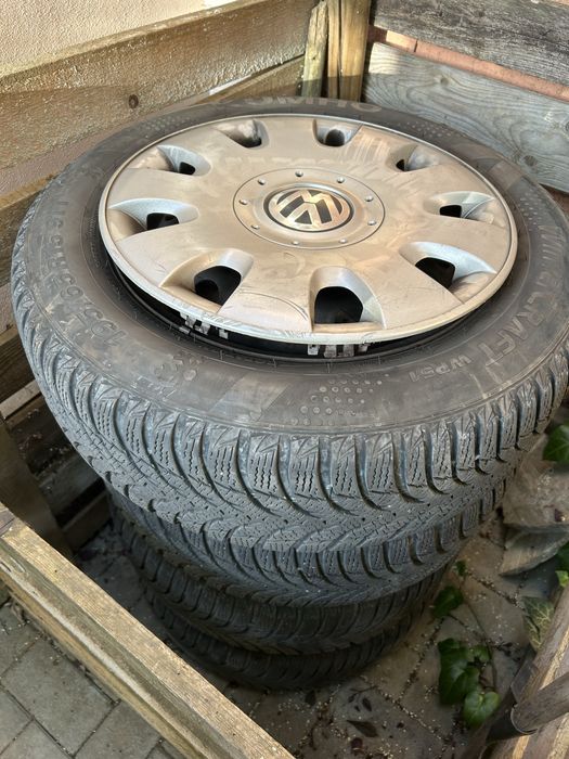 Cauciucuri iarna Kumho (Coreea) 196/65/R15 si jante/capace VW