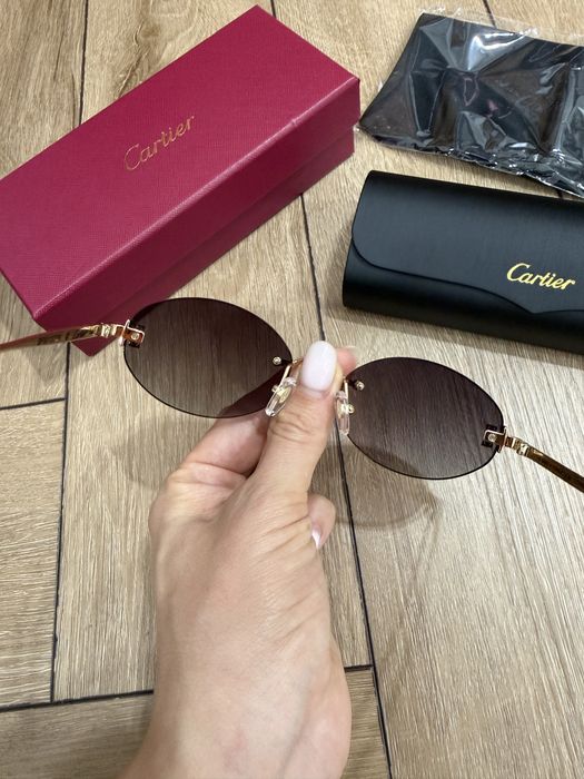 Солнцезащитные очки Cartier