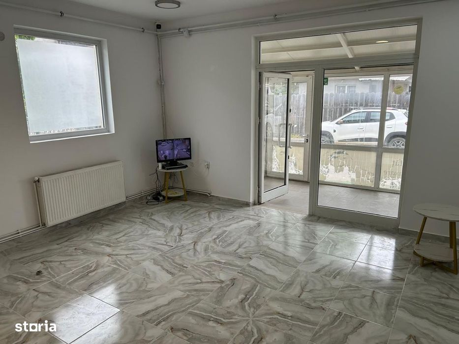 Spatiu comercial la inchiriat - zona centrala