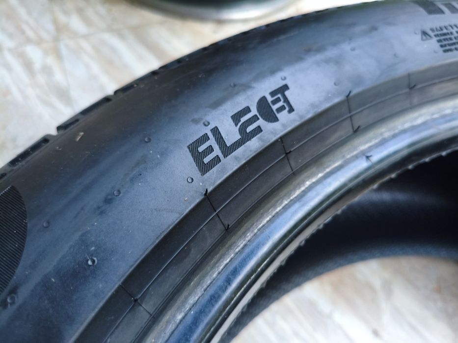 275 45 R21 Пара 2шт. Pirelli Шины
