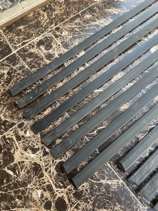 Молдинги дверей Бмв Е34