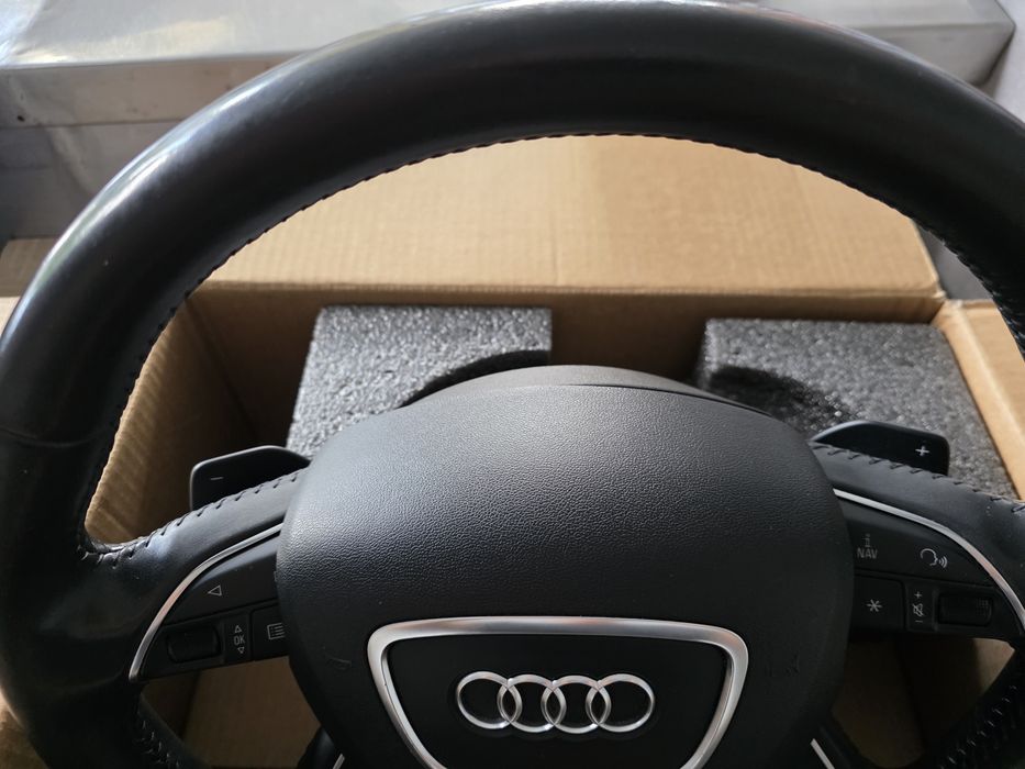 Волан с airbag за Ауди а3 с пера