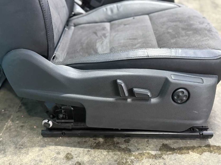 Interior Skoda Superb Break 2012 Full electric si memorii