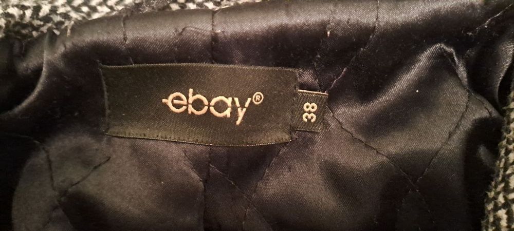 Продается женское  пальто