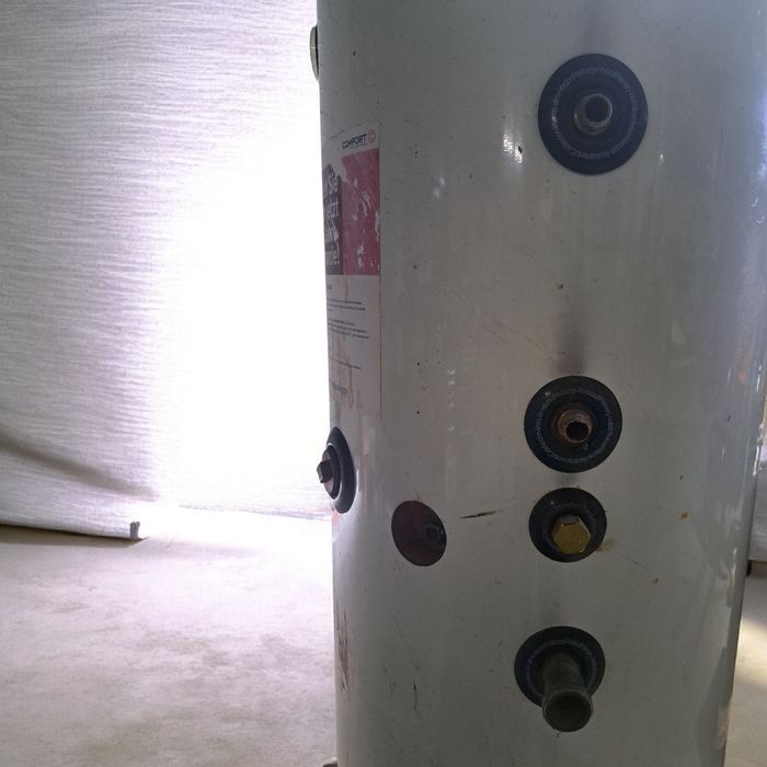 Boiler  300L cu serpentină – ideal centrală, solar, pompă căld