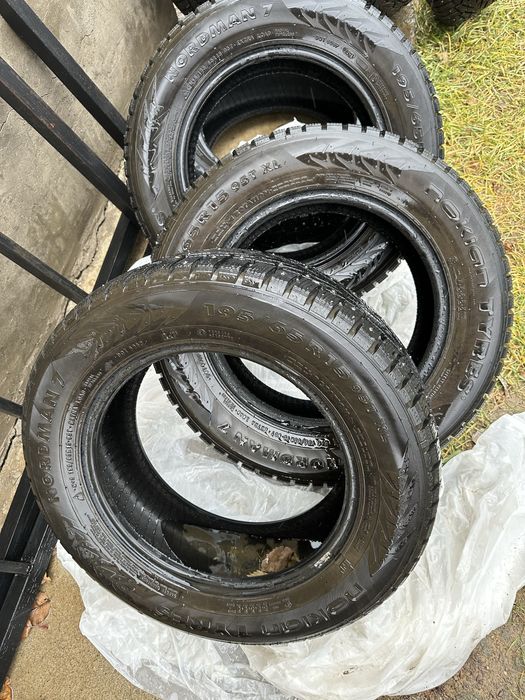 Продам шипы комплект