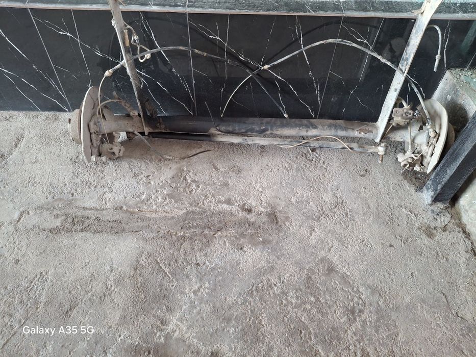 Балка От Ауди с3