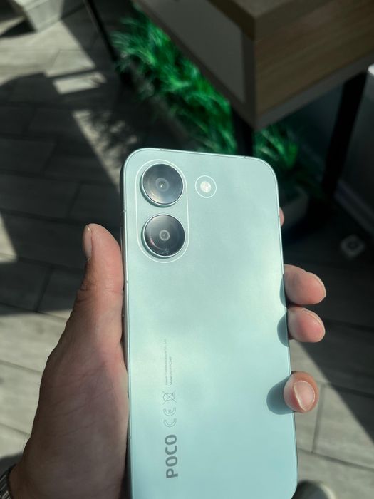 Продам Poco X8 pro 12/512