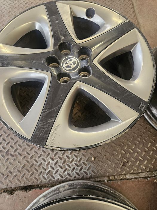 Джанти 17цола Toyota  Prius 5/100