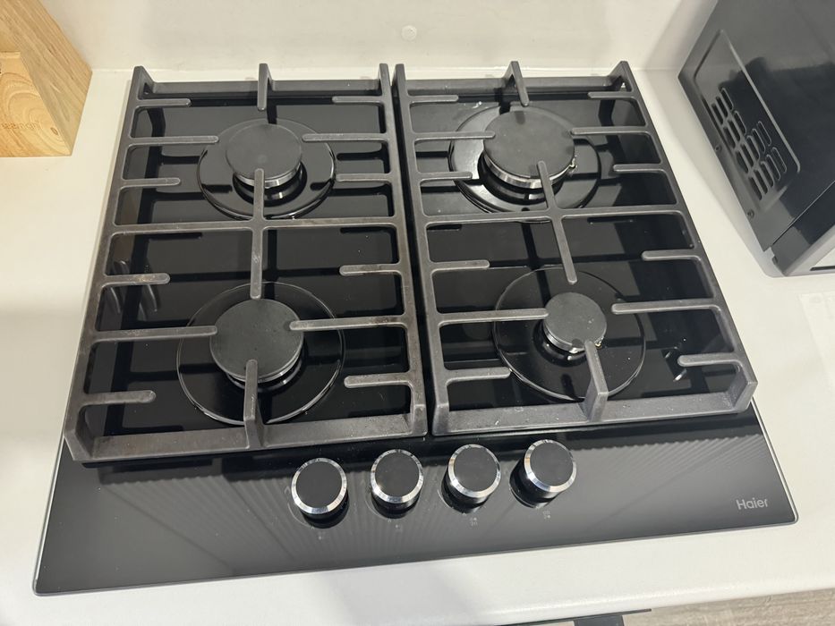 Продам газовую поверхность