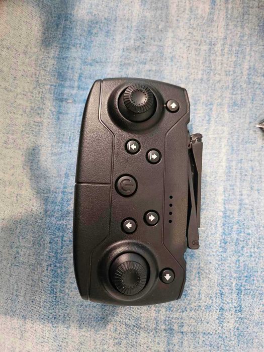 Продавам не използван дрон 4K резулуция