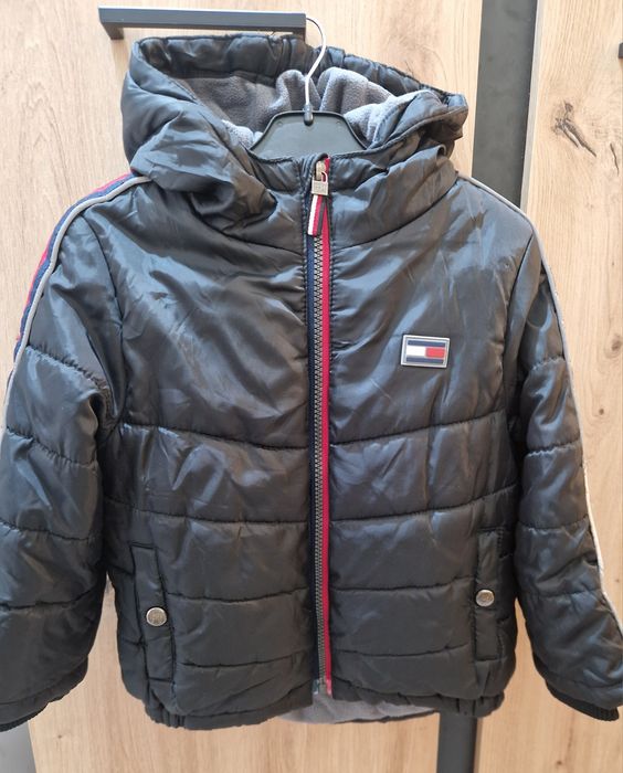 Детско яке,,Tommy Hilfiger"