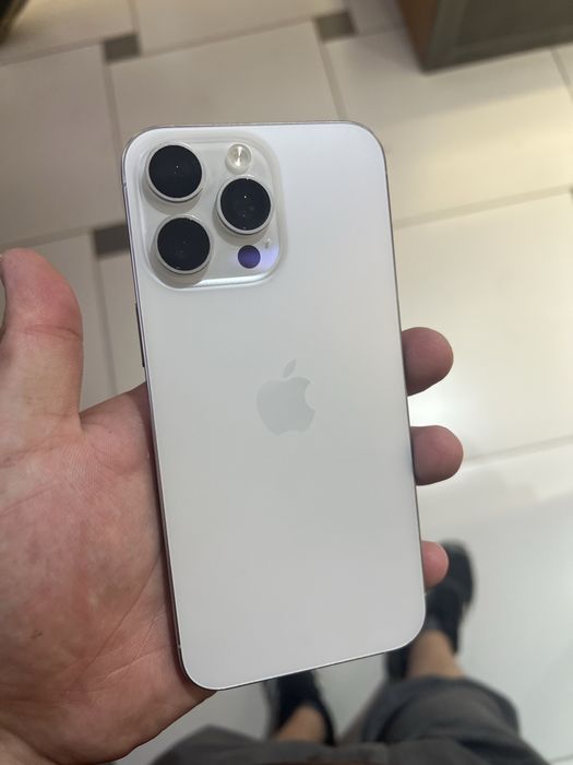 Продам Iphone 15 Pro Max