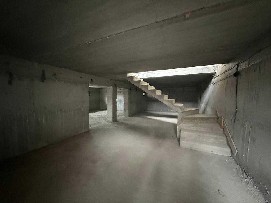 TAYYOR 2 QAVATLI 2.4 SOTIQLI hovli sotiladi #a807