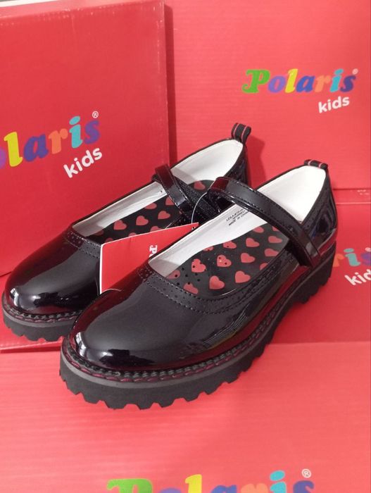 Продается туфли, макасимы для девочек