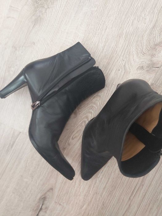 Боти-италиански,39