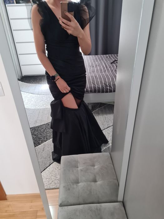 Rochie cu trena detașabilă