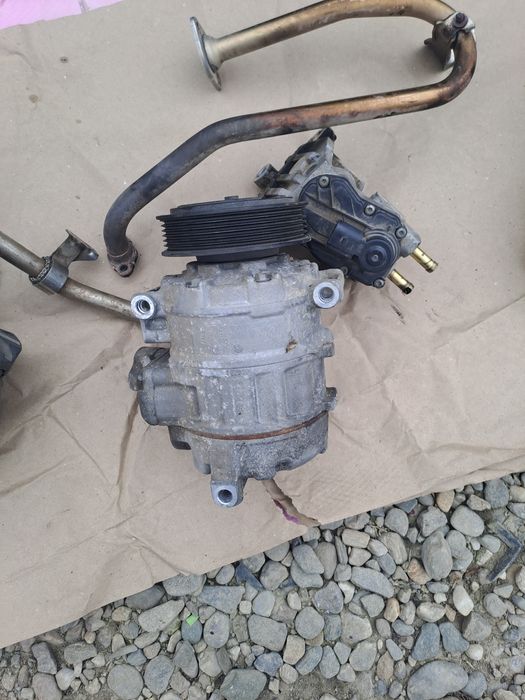 Vând conpresor clima vw Passat B6 2.0 bmp bmr cbab bkp bkd