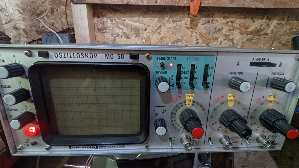 Osciloscop Analogic Grundig MO 50 (2 Canale x 50MHz) –Testat  Funcțional