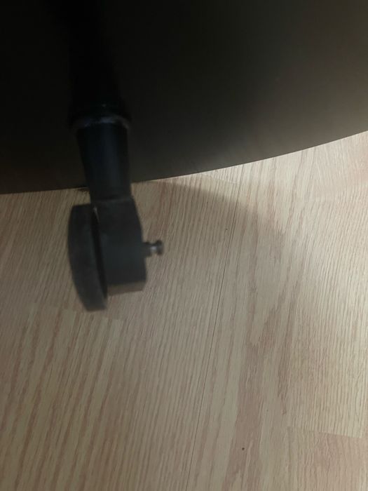 Se vinde masa de melamina