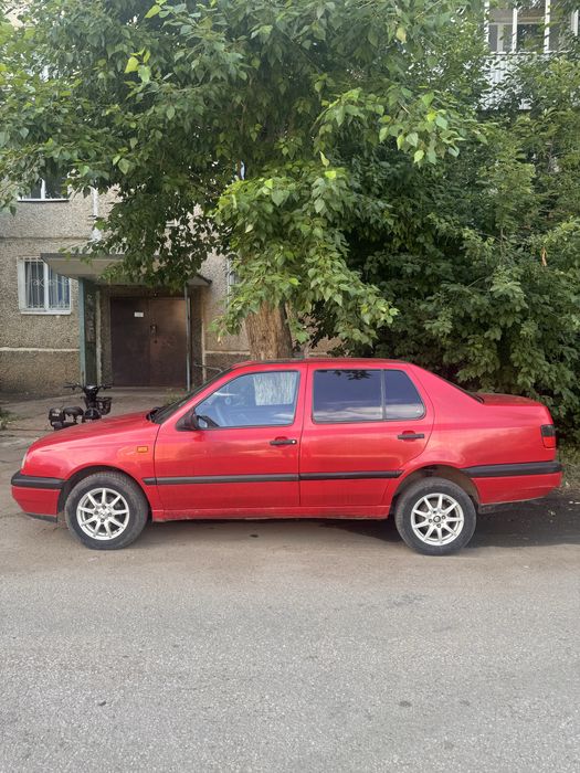 Продам фольцваген венто 1993 на ходу