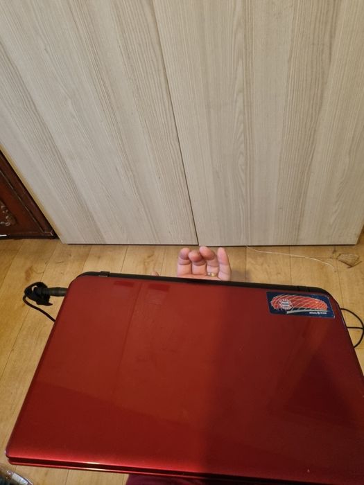 Laptop Toshiba Satellite 15.6 led