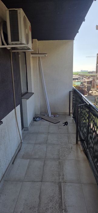 Garsoniera 46 m de închiriat nemobilata