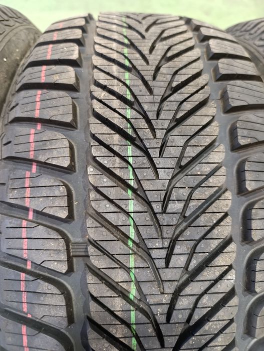 Зимни гуми Kelly 215/50/17 (by Good year)