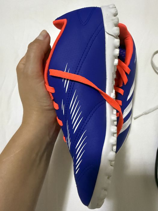 Ghete fotbal nike si adidas