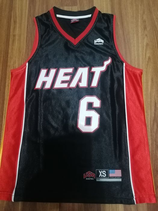 Maieu baschet nr. 6 LeBrone James