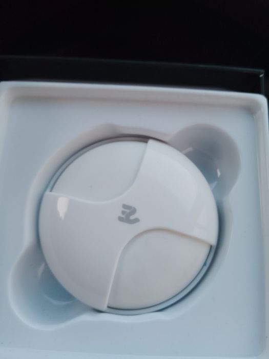 Airpods sotiladi yangi karopka bor