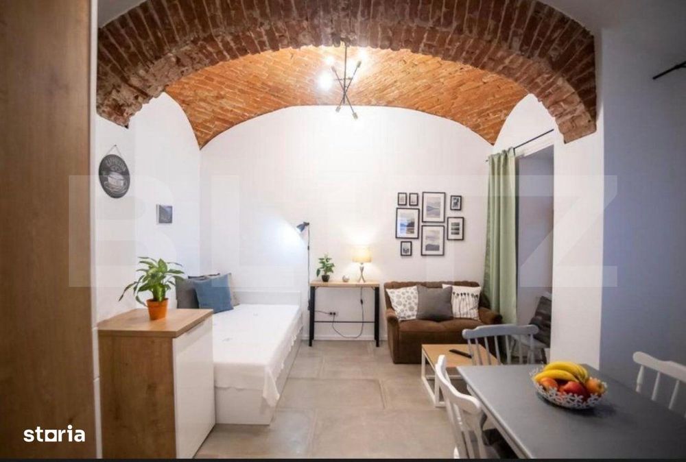 Cladire de patrimoniu din secolului  XIX, de vanzare, zona Fabric - CO