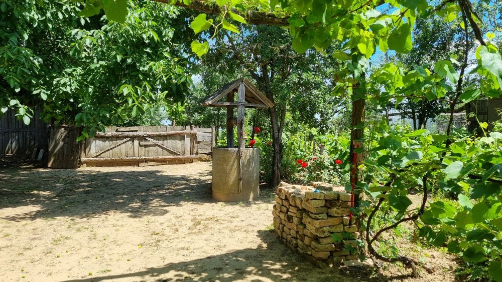 Vând casă în Voivozi, comuna Șimian, judetul Bihor