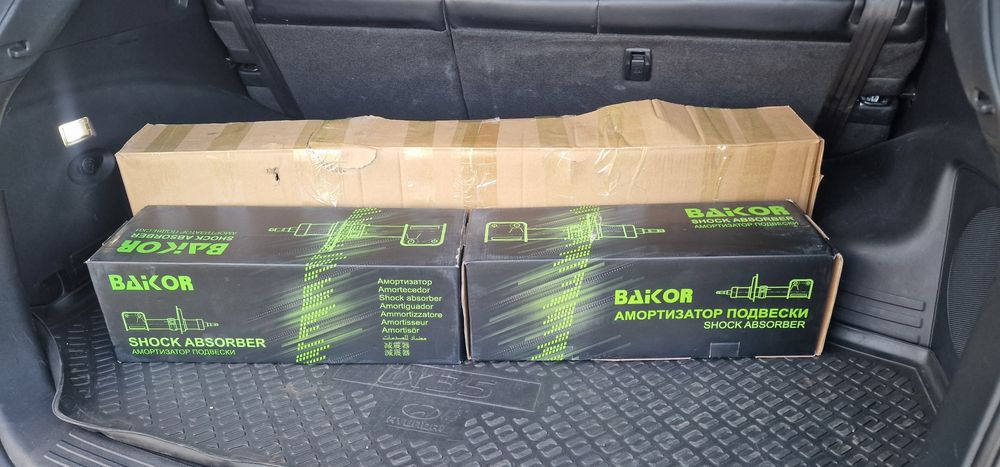 Продам  амортизатор (1 шт) Хундай туксон