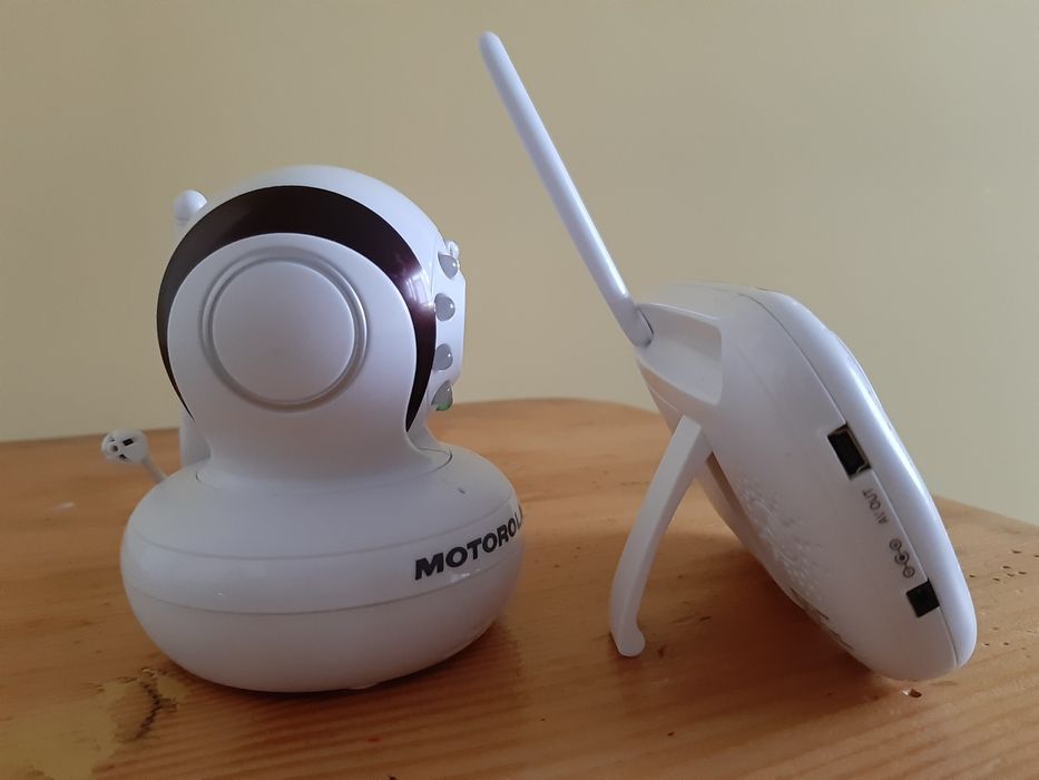 Видео бебефон Моторола MBP36