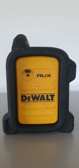 Vând boxă DeWalt DCR-019-QW