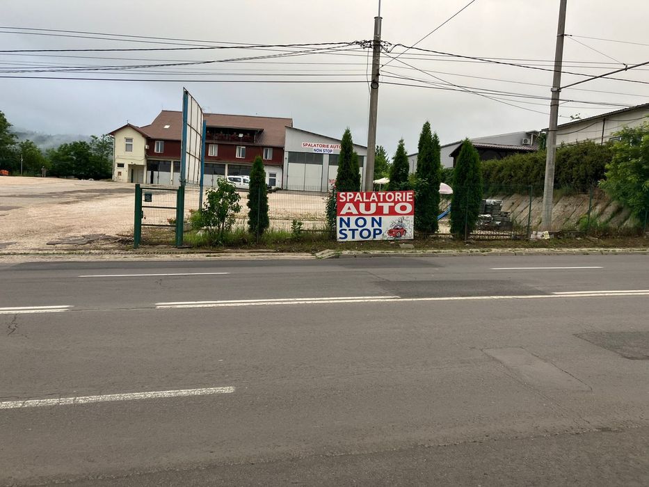 Închiriem/Concesionare  teren 800 mp