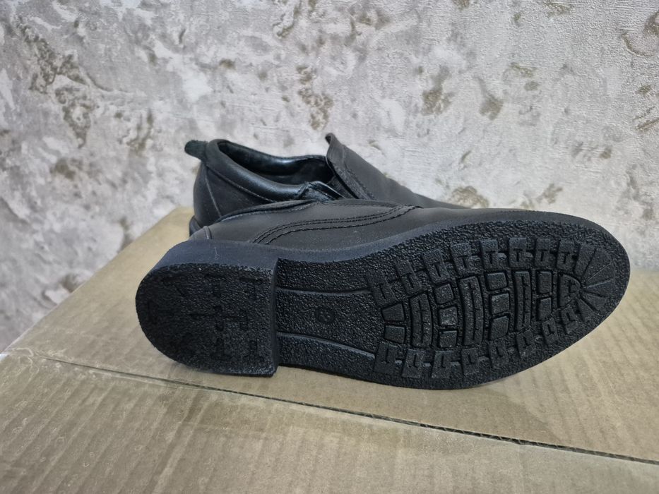 Продам б/у 32размер одевали 1н раз