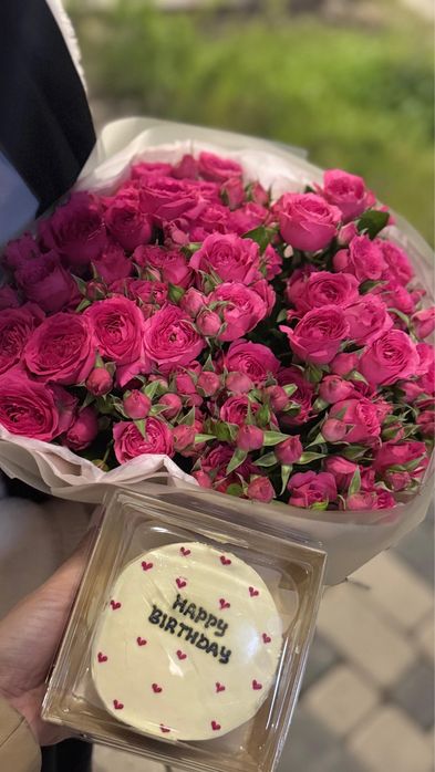 Букеты цветов в Атырау