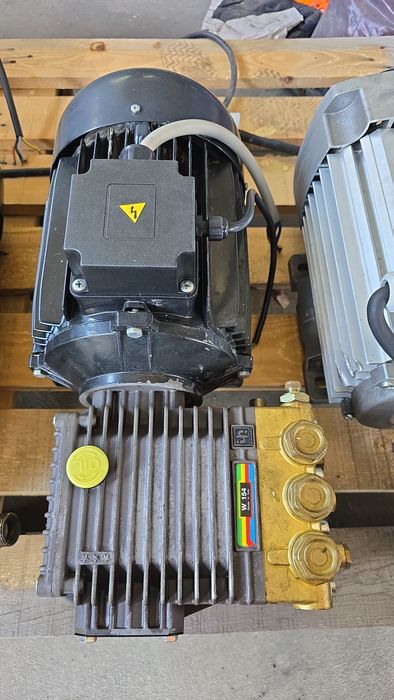 Италианска водоструйка